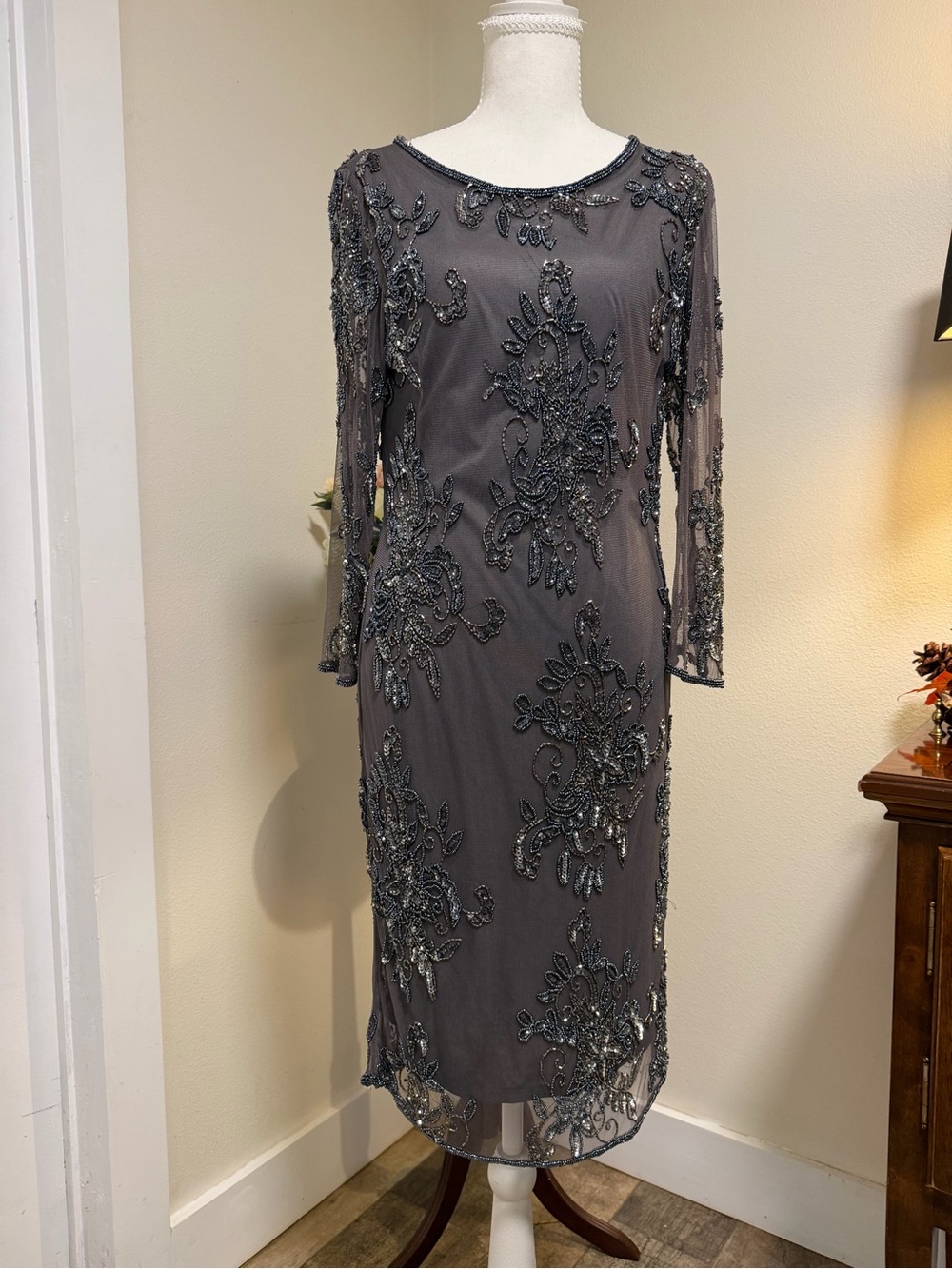 Pisarro Nights Embellished Long-Sleeve Evening Dress Mother of Bride Groom Gray